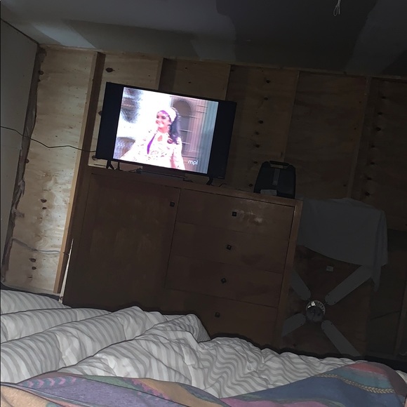 Meet your Posher, Alicia - Picture 1 of 1